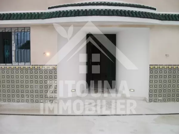 Villa à Louer à La Soukra