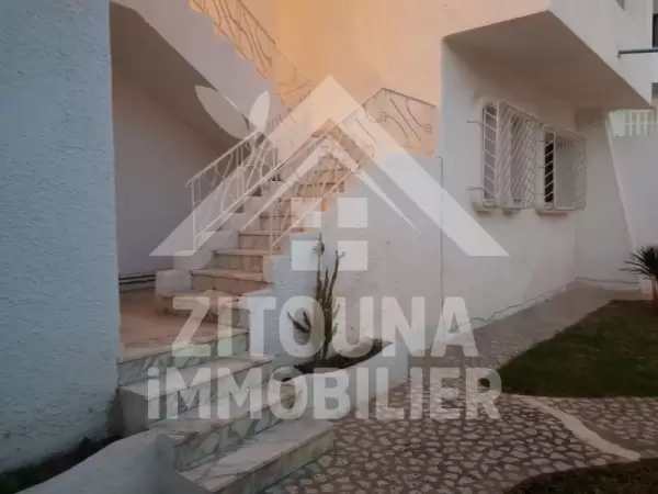 A louer un étage de villa à la Marsa