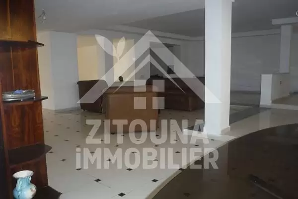 A vendre une villa 600m² au Lac 2