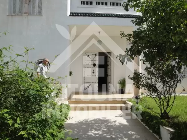A louer Un rez de chaussée de villa indépendant