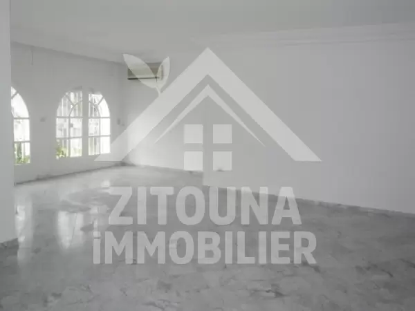 Villa à louer à Gammarth supérieur