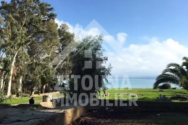 A louer une belle villa à Carthage avec un vue sur mer