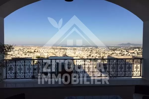 Belle Villa à louer à El Menzah 9