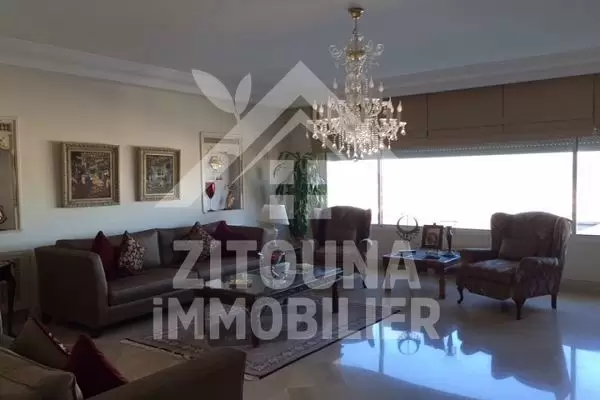Belle Villa à louer à El Menzah 9
