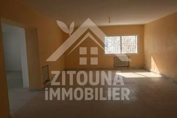 Etage de villa à louer à La Marsa Nessim