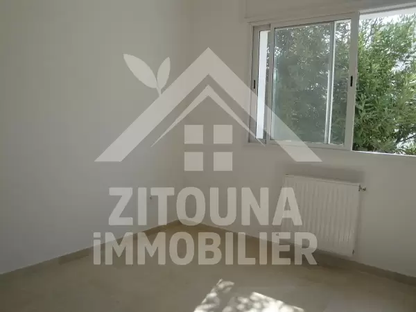 Etage de villa à louer