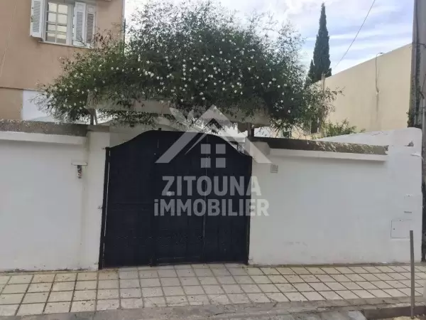 A vendre une villa à la Marsa
