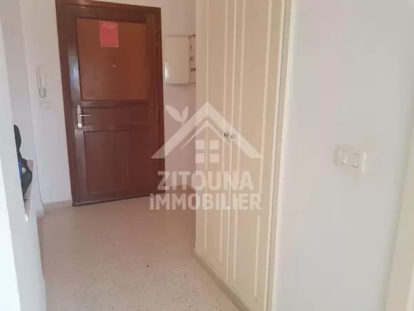 A vendre un appartement à Raoued Plage (4010)