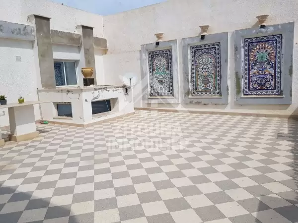 A vendre une maison à la Marsa Sidi Daoued