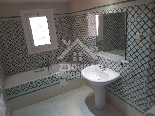 A louer un appartement à la Résidence Palace (4049)