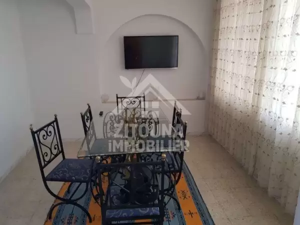 A louer un RDC de villa à la marsa