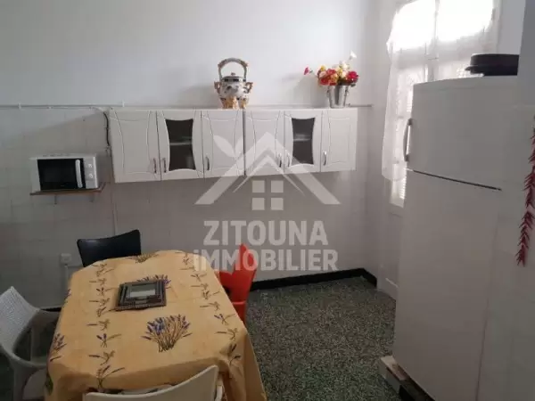 A louer un RDC de villa à la marsa