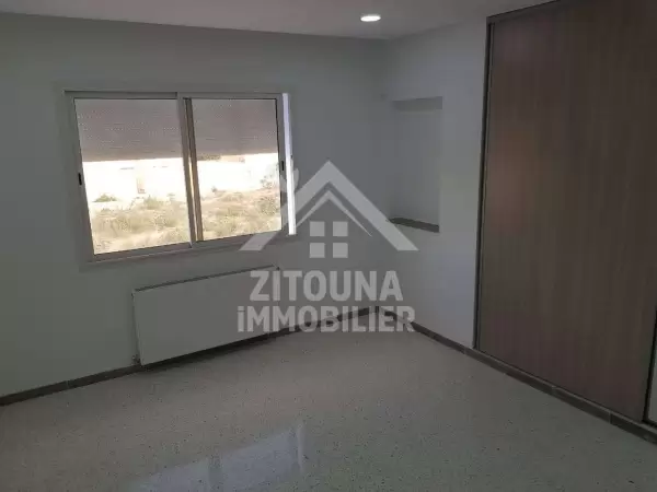 A louer deux appartements s 2 aux les jardins de carthage (3793)