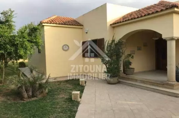  villa de charme à Chotrana 2 à la Soukra