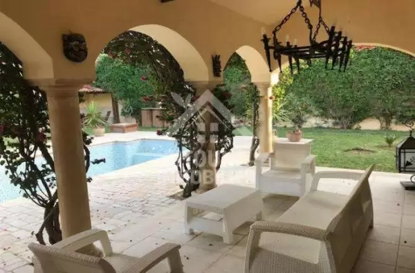  villa de charme à Chotrana 2 à la Soukra