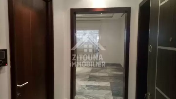 A louer un appartement aux jardins de Carthage