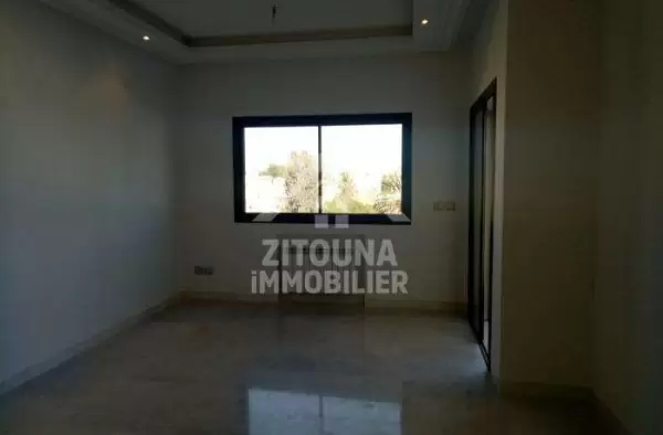 A louer un appartement à la Soukra