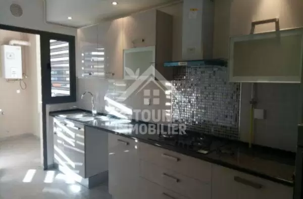 A louer un appartement à la Soukra