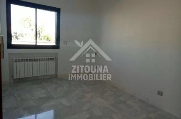 A louer un appartement à la Soukra