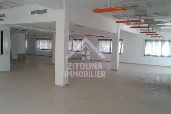 A louer un immeuble à usage bureautique