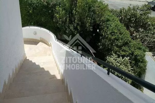 A louer un appartement à cité des juges la Marsa