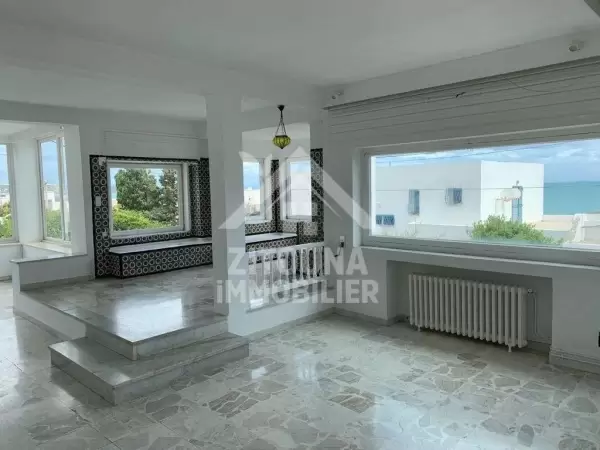 A louer une belle villa à la Marsa