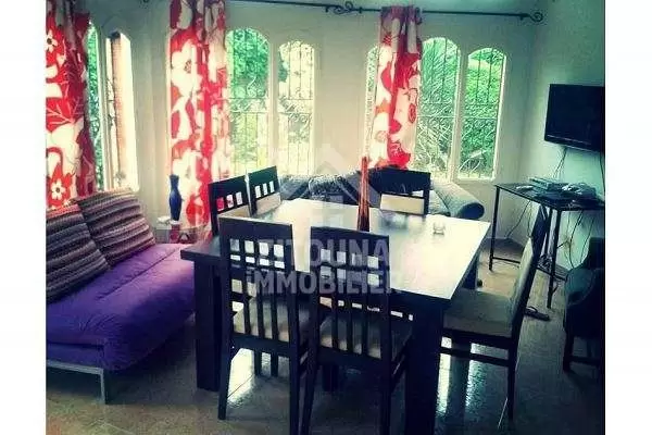 A louer une villa à Shotrana 1 la Soukra