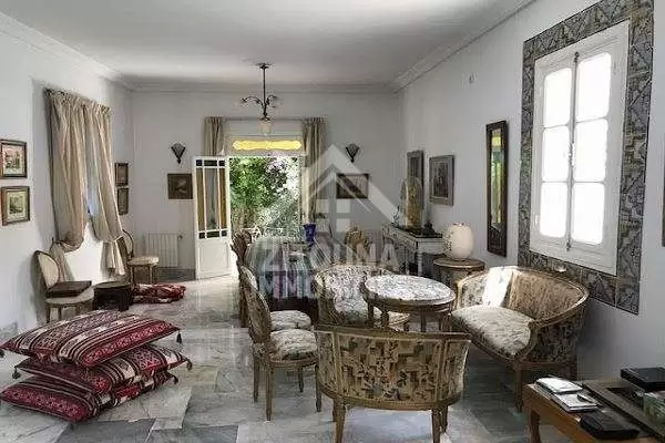 A louer une demeure de charme meublée à la Marsa