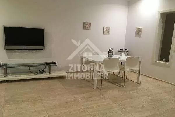 A louer bel appartement meublé