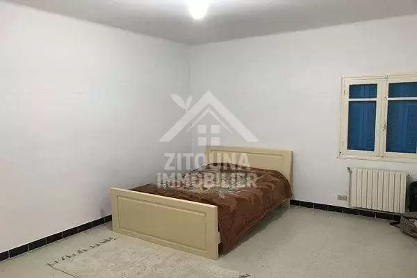A louer Rez de chaussée de villa à la Marsa