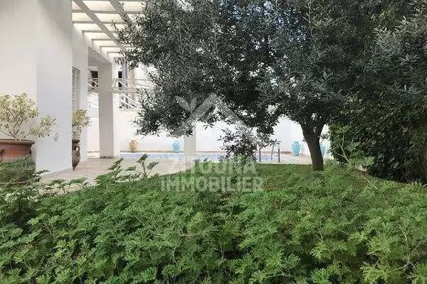 A louer une villa de charme au Lac 2(AM3285)