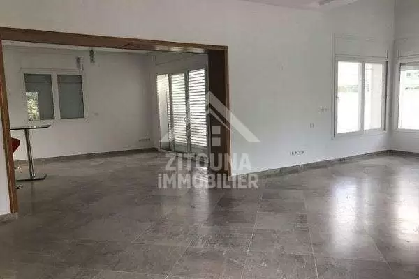 A louer une villa de charme au Lac 2(AM3285)