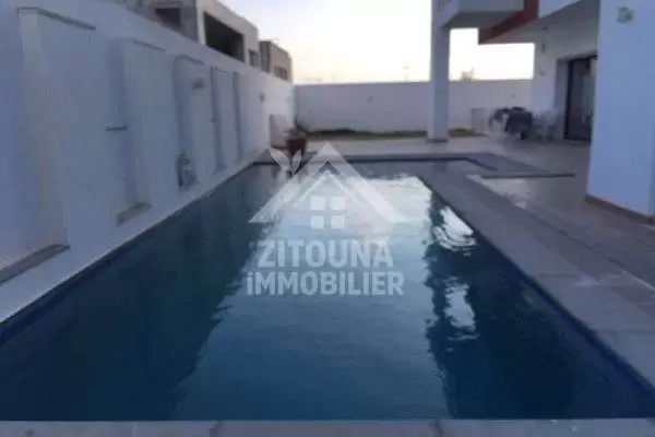 A louer belle villa(AM3250)