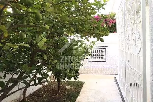Magnifique villa sur le port punique de carthage (AM3246)