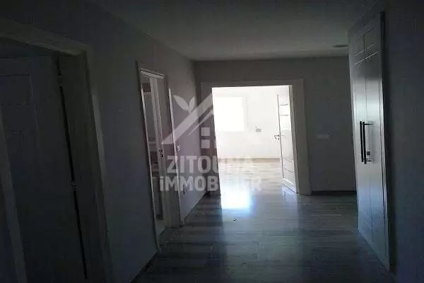 A louer un appartement à Cité El Khalil(AM3243)