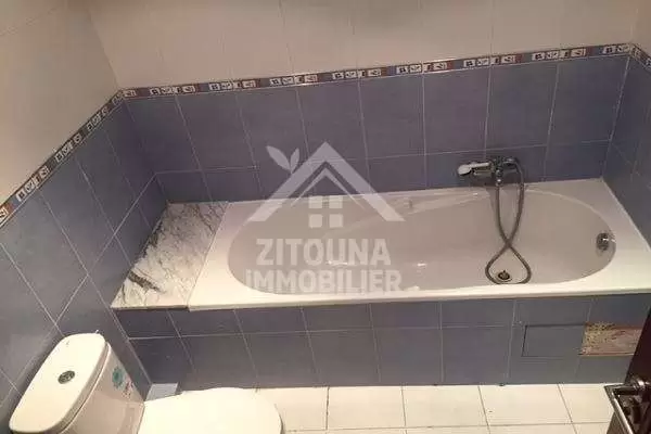 A louer un bureau au centre urbain nord(3231)