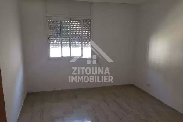 A LOUER un appartement de 135m² à la Marsa