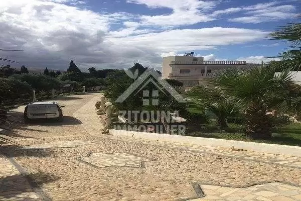 A vendre une magnifique villa à Ras Jbel Bizerte(3220)
