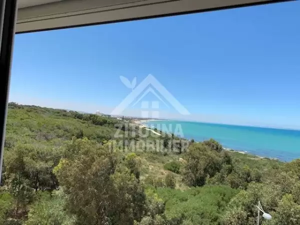 Appartement a louer avec une vue de 360°mer,plage et foret