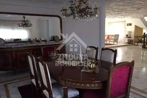 étage de villa meublé a louer à la Marsa ville (3168)