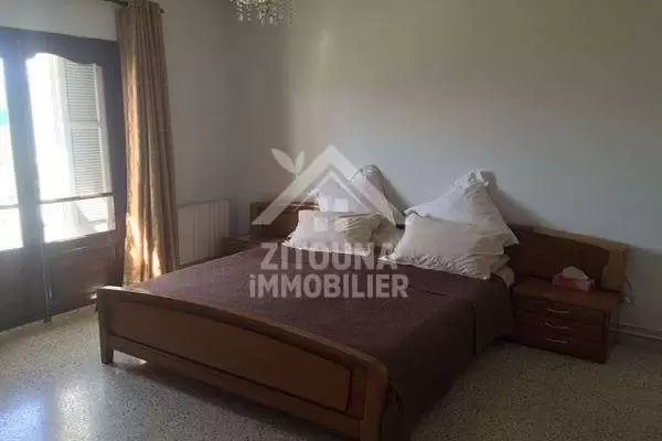 bel appartement meublé a louer à La Marsa