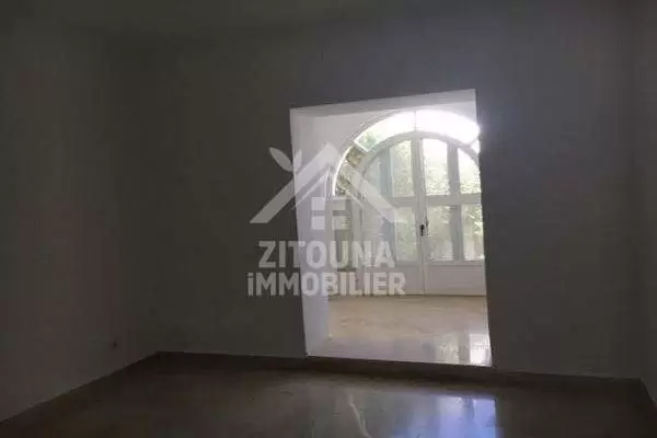 un beau duplex à louer avec piscine Golden Tulip(3158)