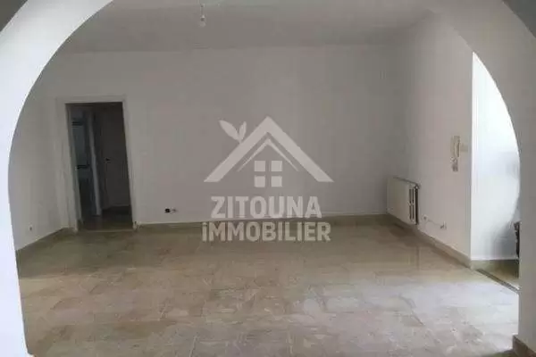 un beau duplex à louer avec piscine Golden Tulip(3158)