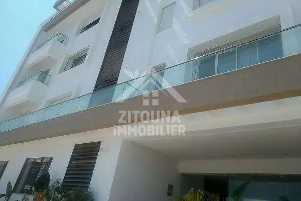 bel appartement a louer au Jardin de carthage(3153)