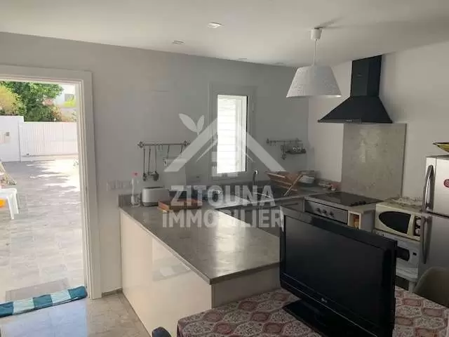 A louer un bel appartement meublé à la Marsa Cube