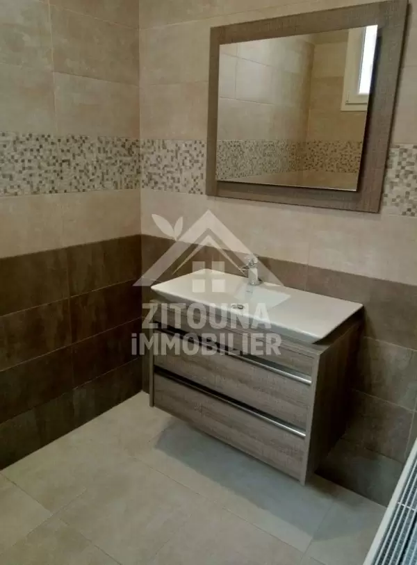 Un immeuble à vendre à usage bureautique