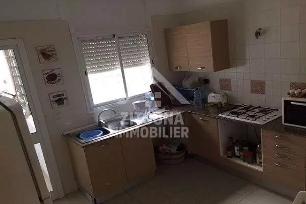 Un bel appartement entièrement meublé à louer (3074)