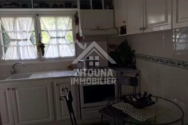 bel appartement à louer à La Marsa plage (3062)