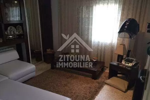 bel appartement à louer à La Marsa plage (3062)