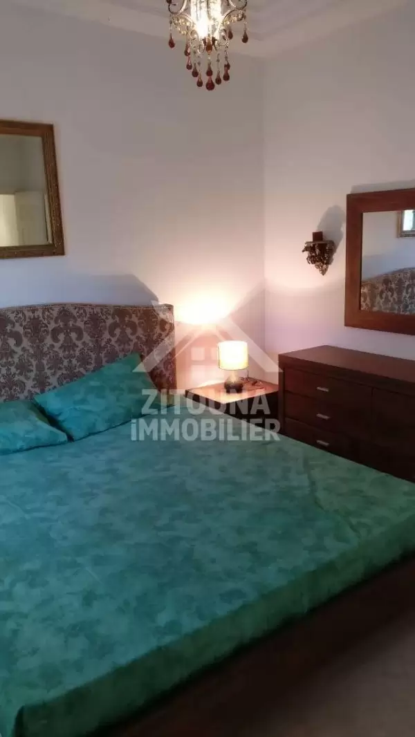 Appartement S3 meublé cité les pins